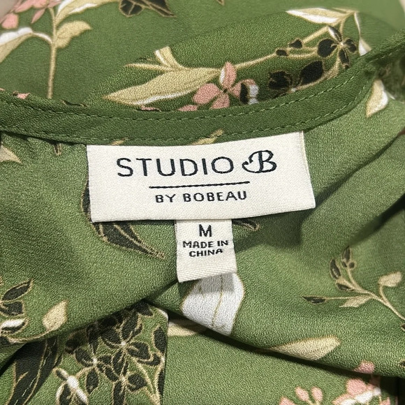 Studio B Women’s Green Floral Half Ruffled Sleeve Fitted Waist Midi Dress Medium - Picture 9 of 10